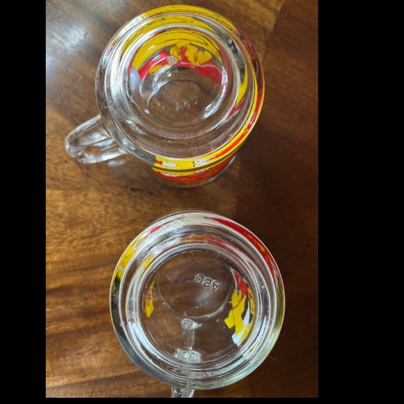 Set of 2 vintage McDonalds Garfield mugs - Picture 4 of 4